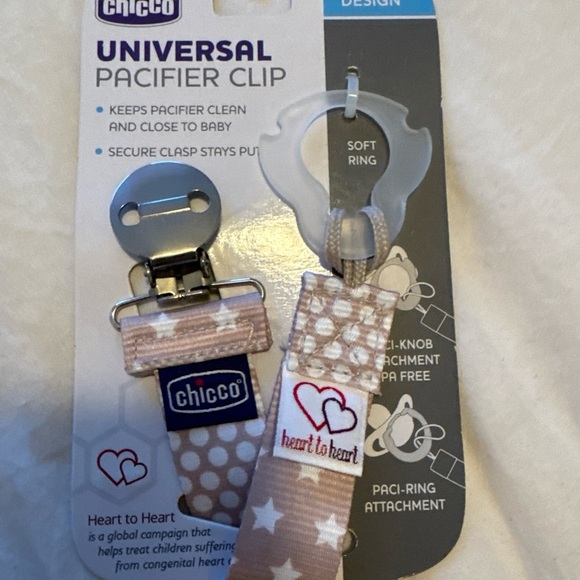 Chicco,Universal  Pacifier Clip Adaptable Universal Sucker - Picture 4 of 8